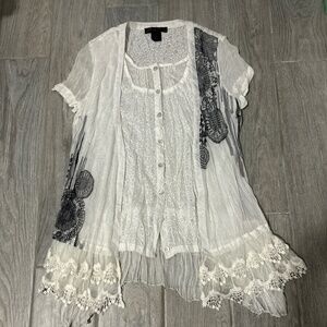 LIKE NEW! Women's Elena Wang Sheer Boho Lace White Layered Tunic - MEDIUM